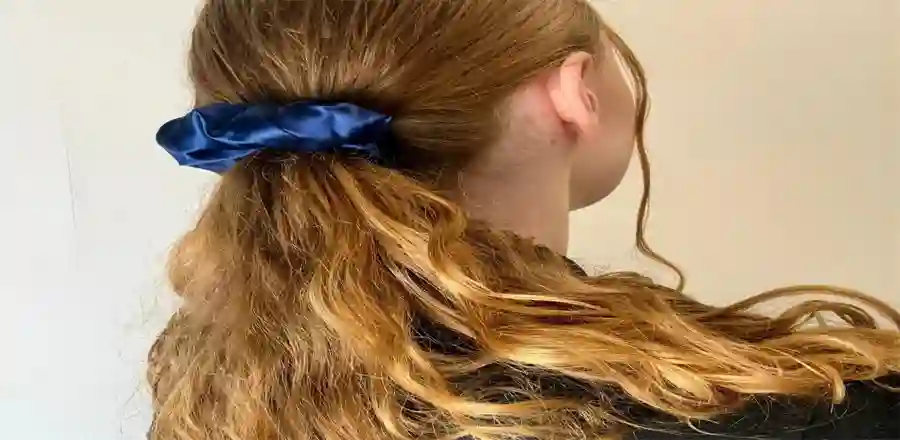 Buy Women Hair Accessories Online at Lowest Prices